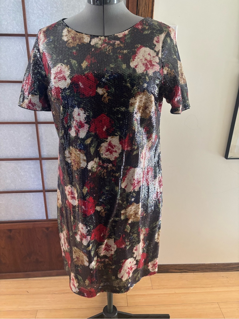 EUC Andrew Marc New York Black, Green and Red Floral Sequin Dress US L
